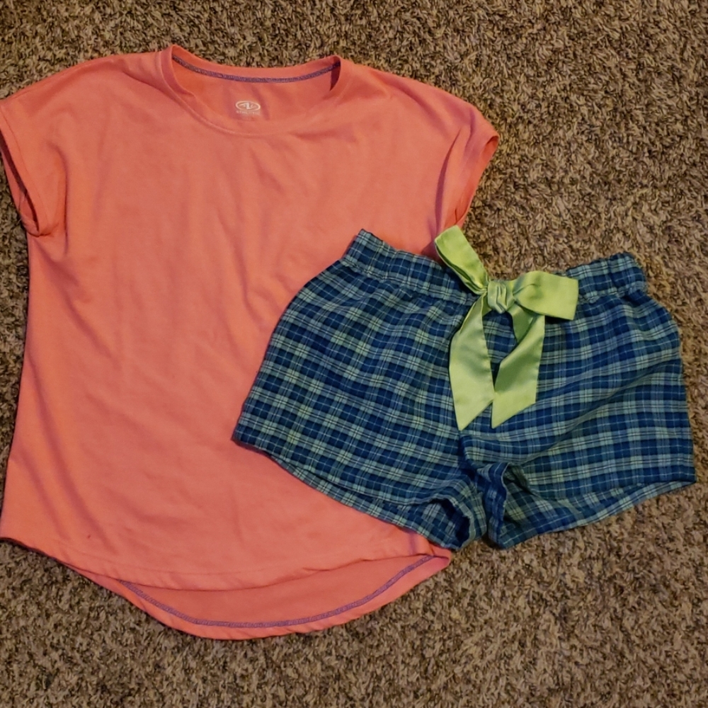 Sleep shirt and shorts